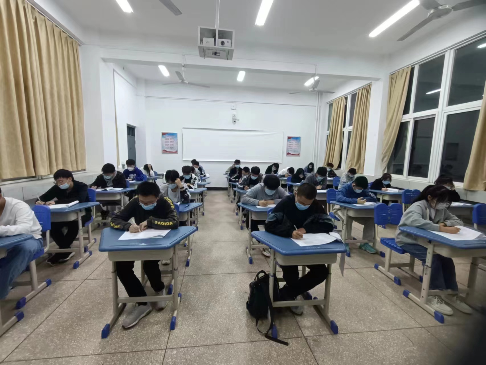 威廉希尔足球官网
