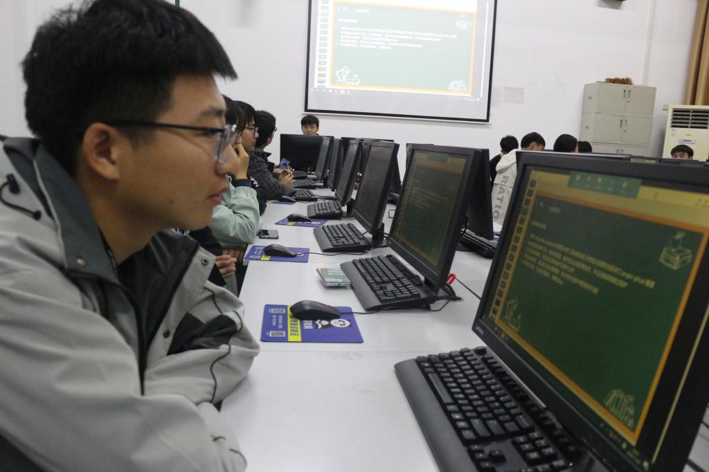 威廉希尔足球官网